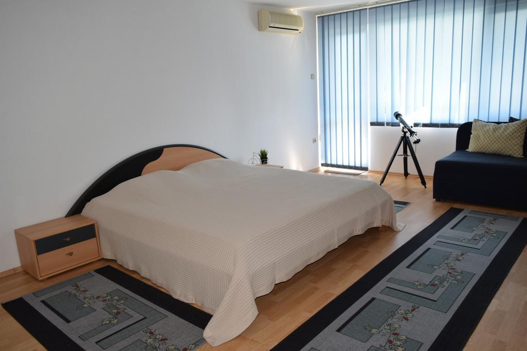 Hotel Eva Ravda Buitenkant foto